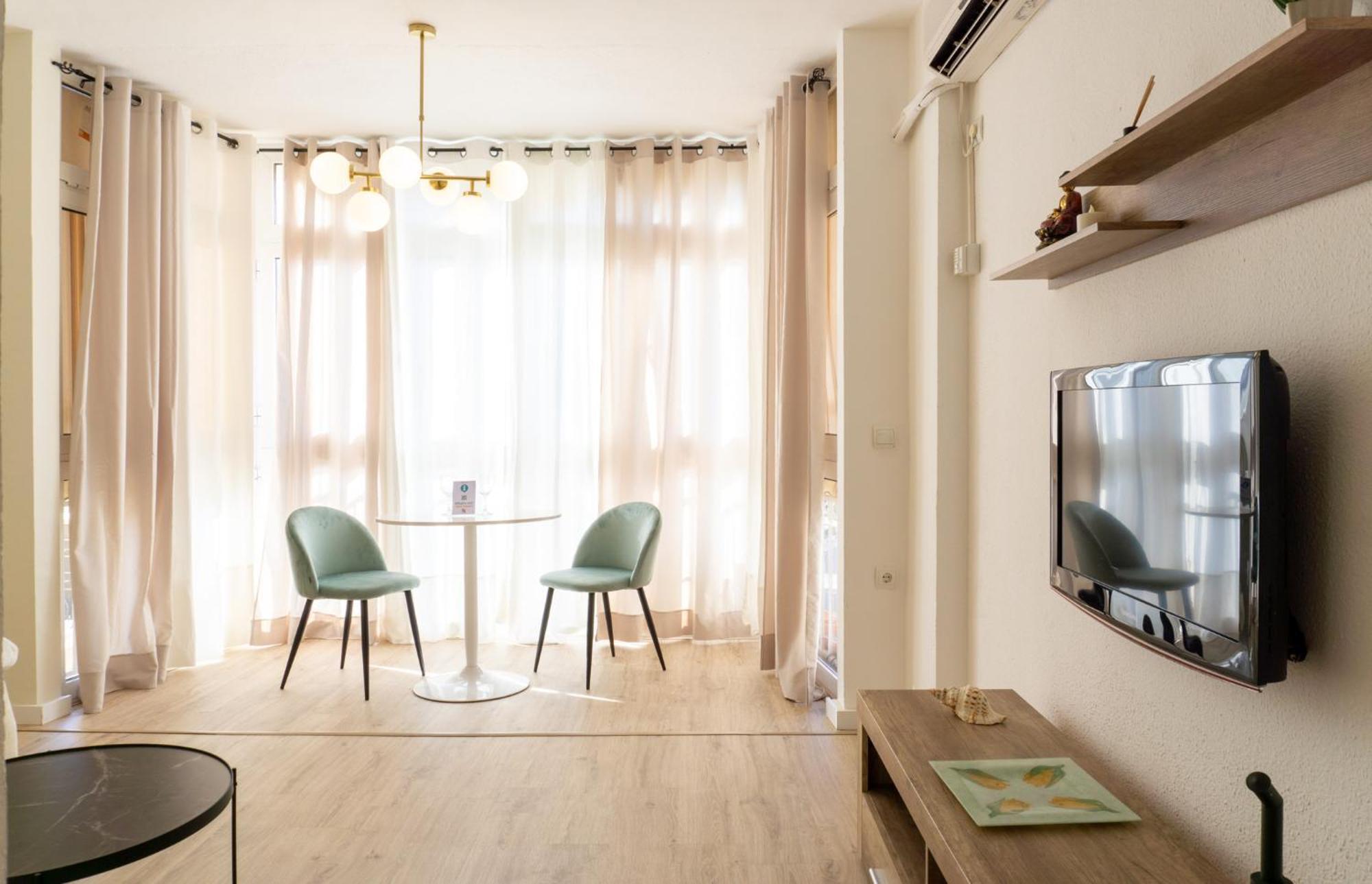 Apartamento Picasso Torremolinos Luaran gambar