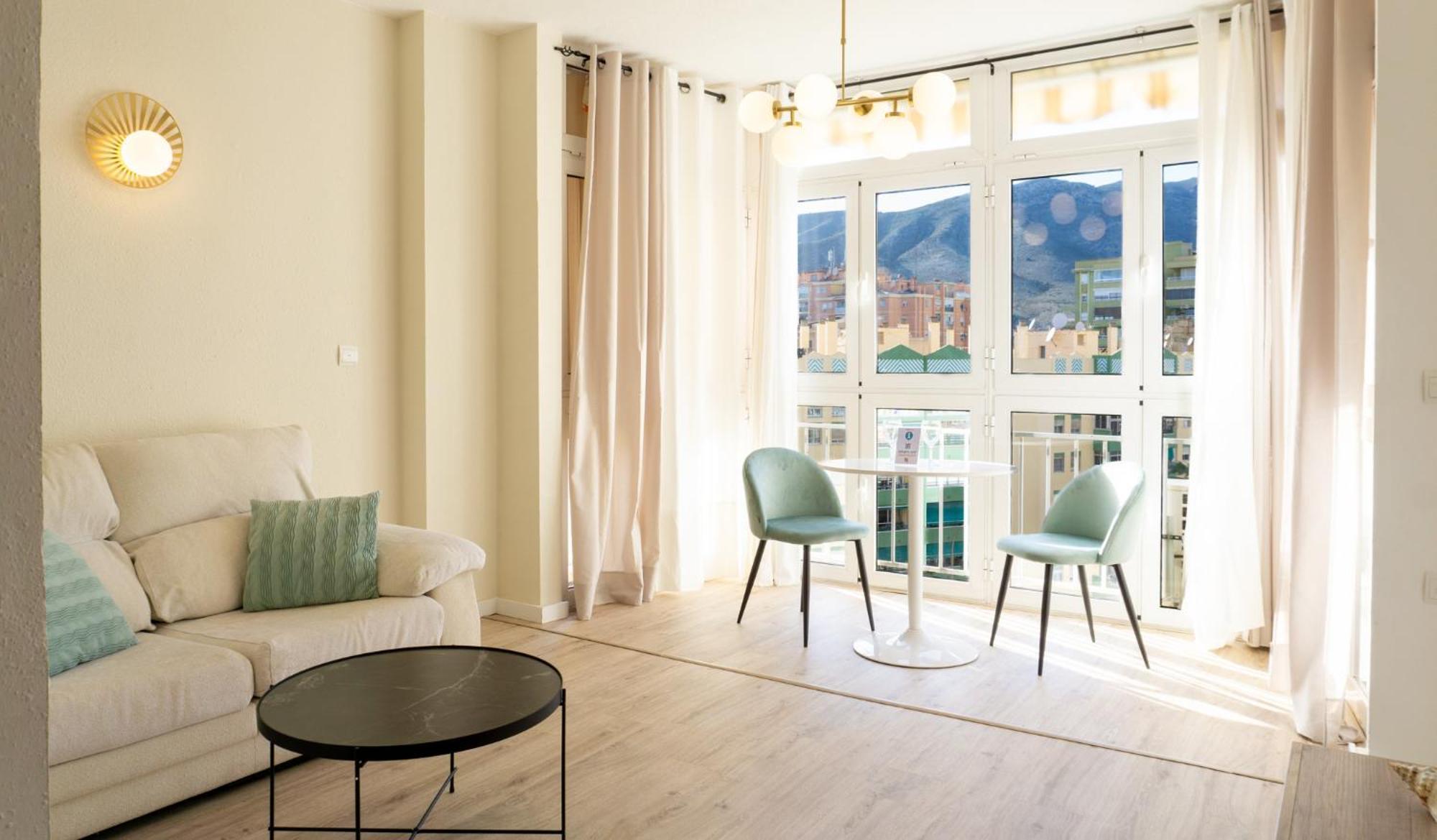 Apartamento Picasso Torremolinos Luaran gambar