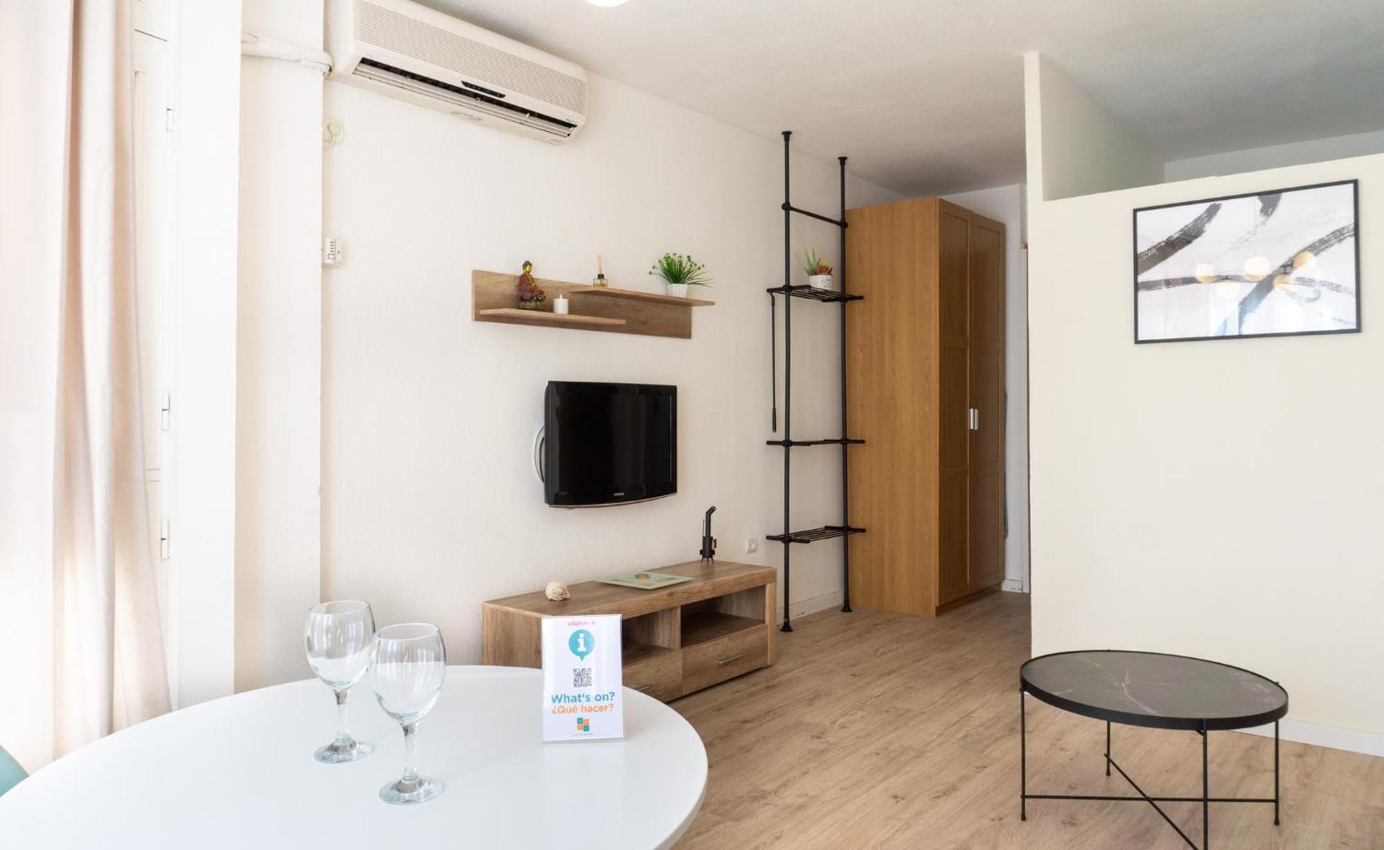 Apartamento Picasso Torremolinos Luaran gambar