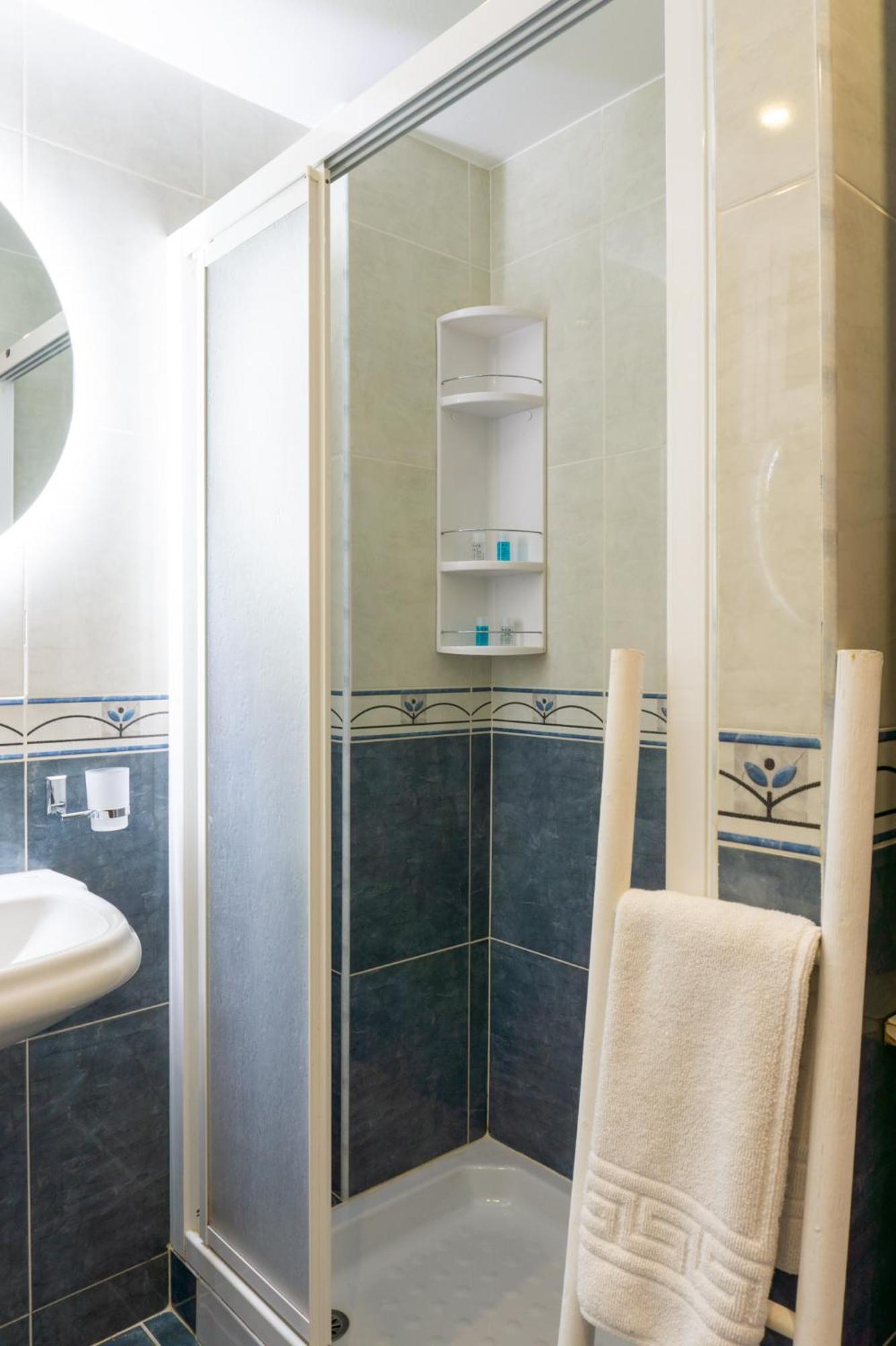 Apartamento Picasso Torremolinos Luaran gambar
