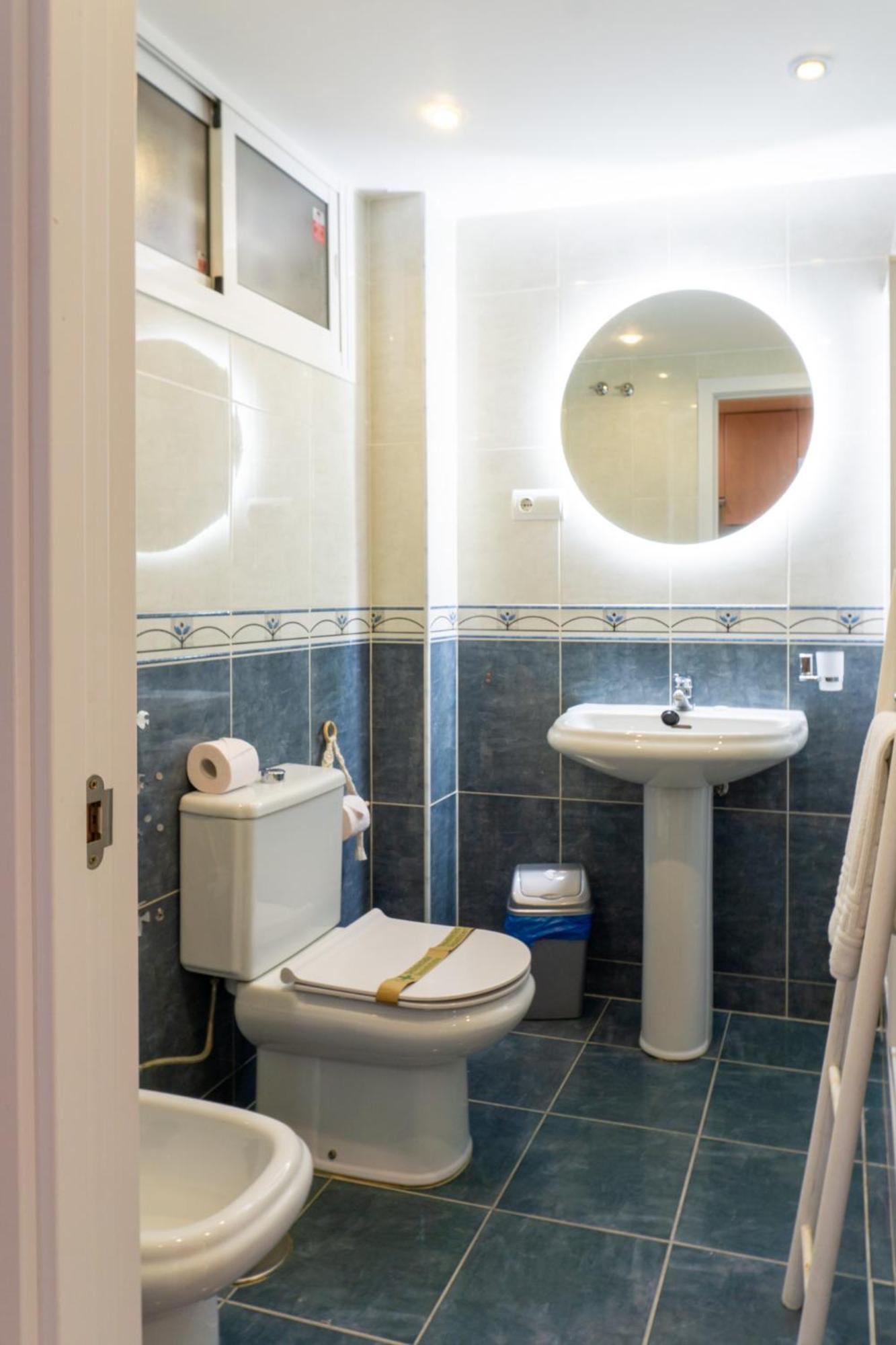 Apartamento Picasso Torremolinos Luaran gambar
